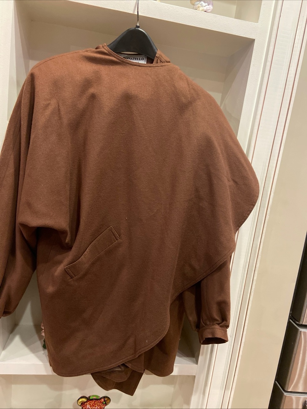 Vintage brown wool wrap coat from the brand Pietro Donatello Paris